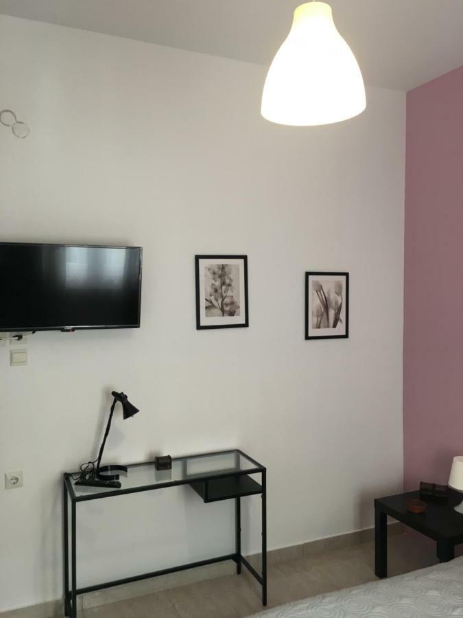 Apartemen 70 m² dengan 1 kamar tidur dan 1 kamar mandi pribadi di Heraklion Bagian luar foto
