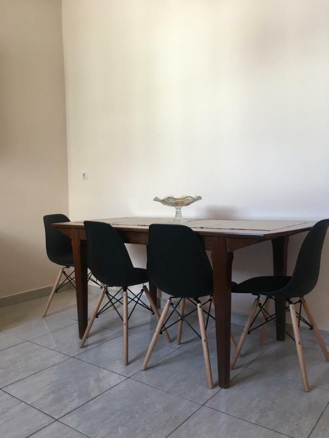 Apartemen 70 m² dengan 1 kamar tidur dan 1 kamar mandi pribadi di Heraklion Bagian luar foto