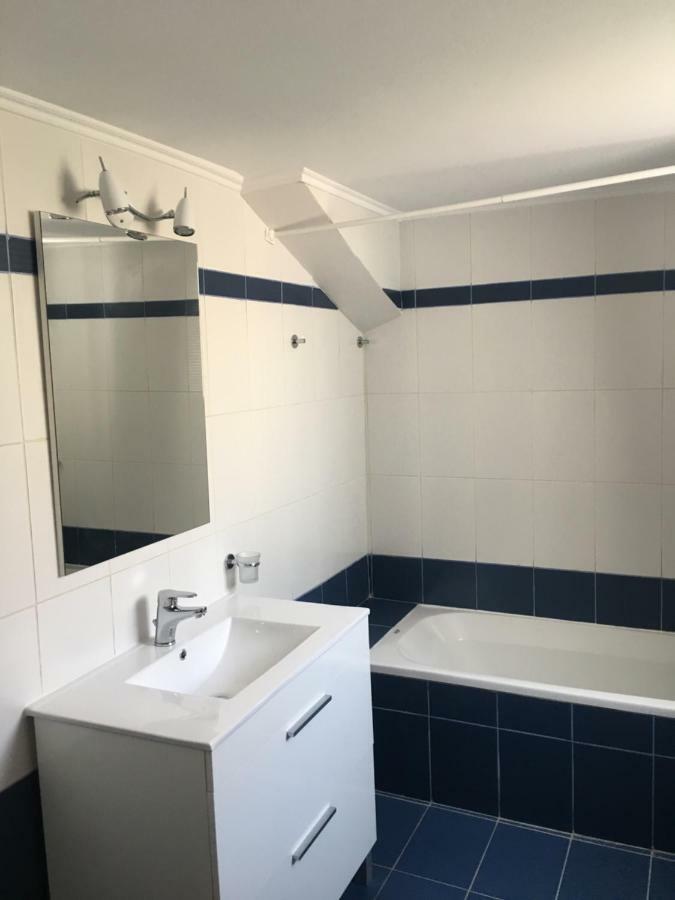 Apartemen 70 m² dengan 1 kamar tidur dan 1 kamar mandi pribadi di Heraklion Bagian luar foto