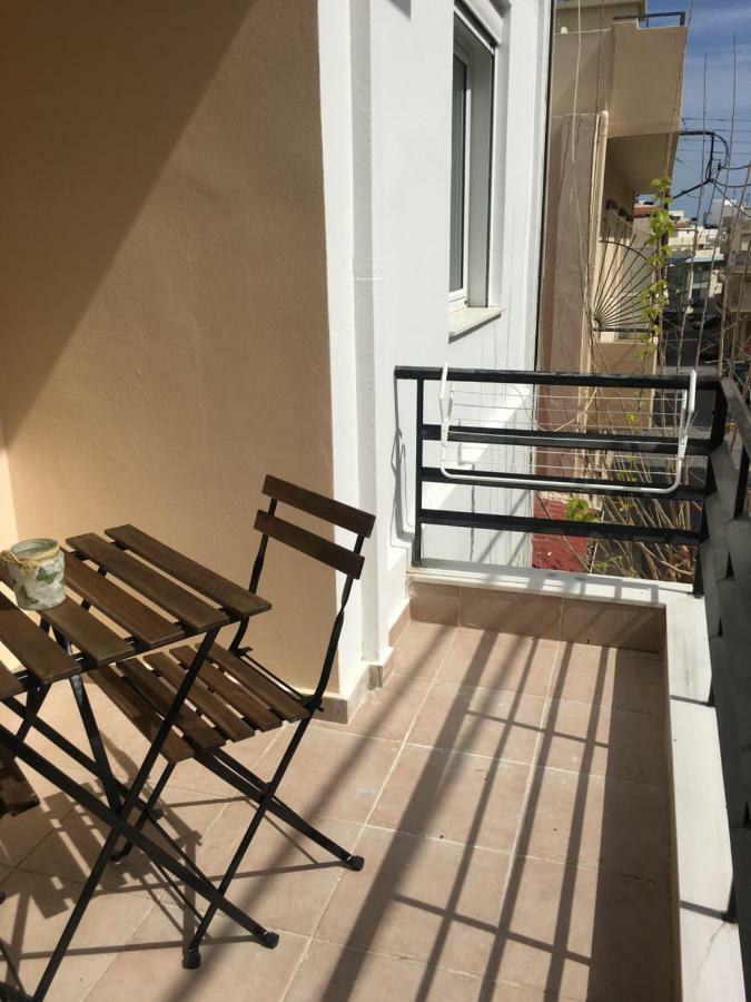 Apartemen 70 m² dengan 1 kamar tidur dan 1 kamar mandi pribadi di Heraklion Bagian luar foto