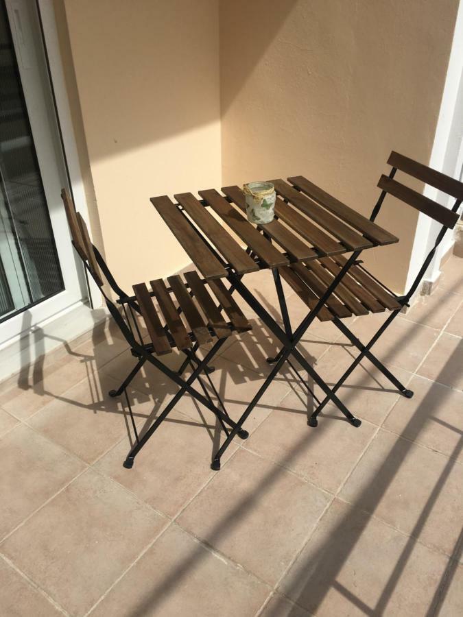 Apartemen 70 m² dengan 1 kamar tidur dan 1 kamar mandi pribadi di Heraklion Bagian luar foto