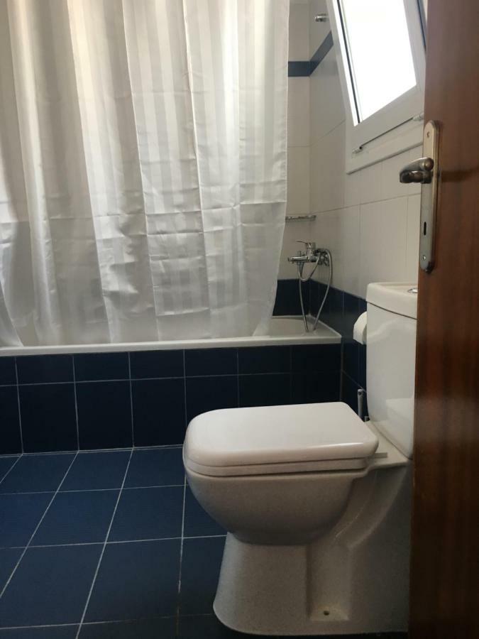 Apartemen 70 m² dengan 1 kamar tidur dan 1 kamar mandi pribadi di Heraklion Bagian luar foto
