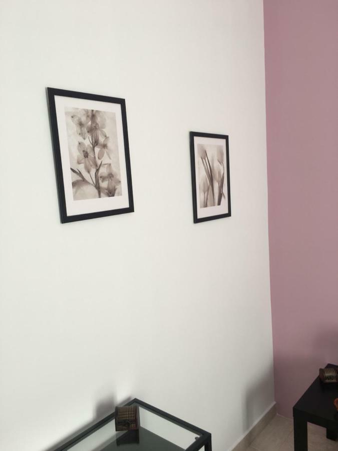 Apartemen 70 m² dengan 1 kamar tidur dan 1 kamar mandi pribadi di Heraklion Bagian luar foto